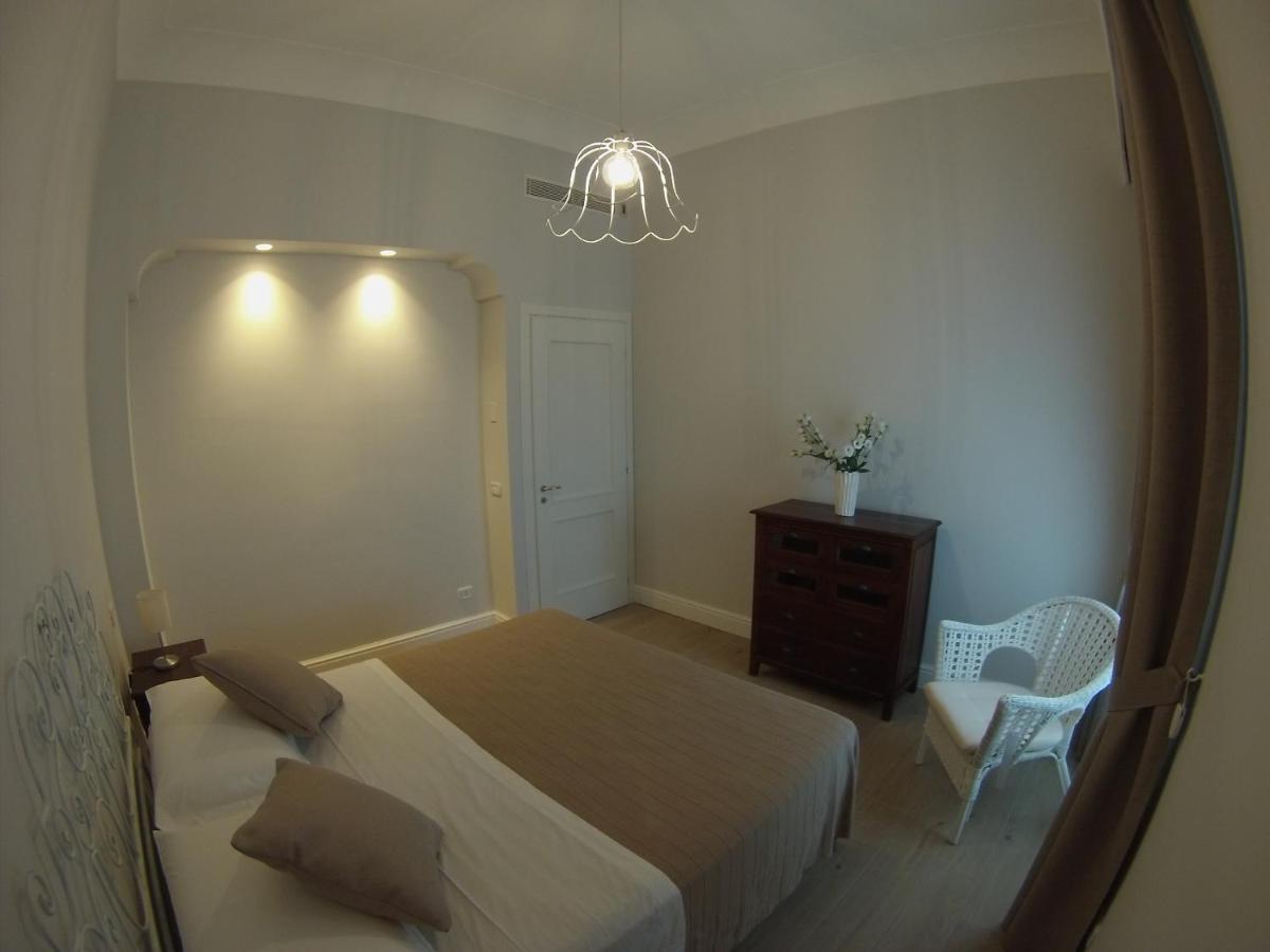 Fondo Santa Lucia Appartement SantʼAgata sui Due Golfi Kamer foto