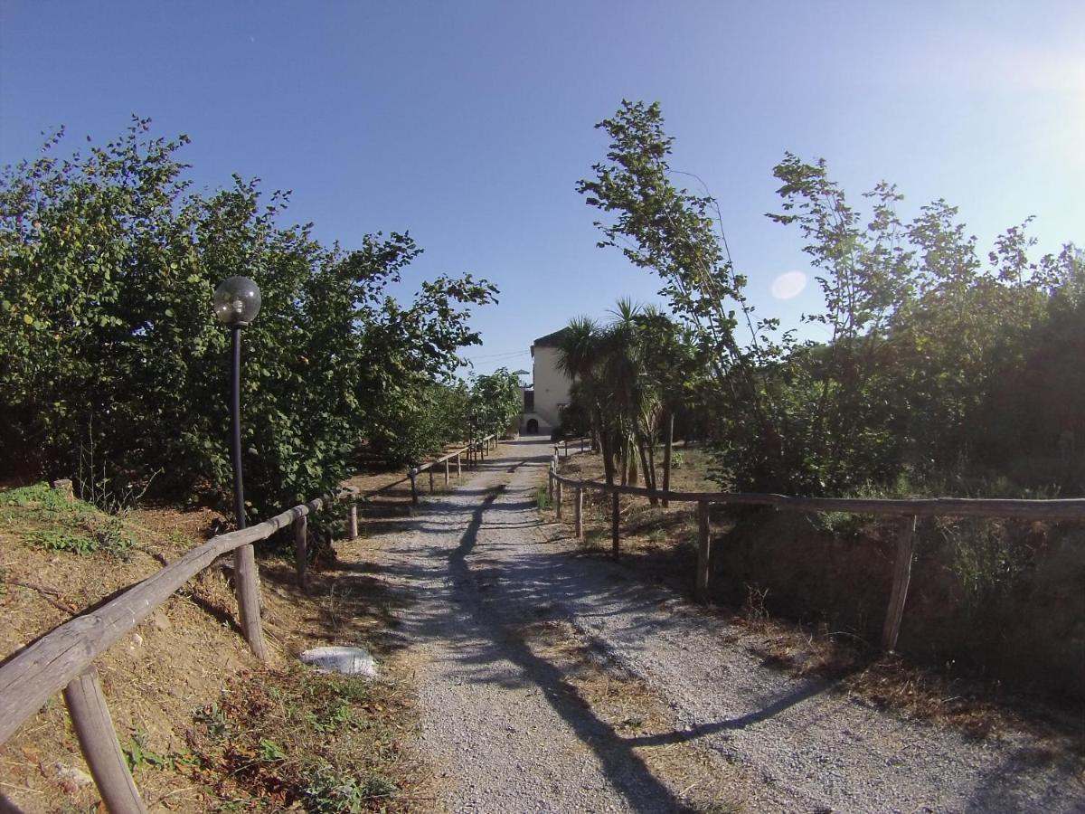 Fondo Santa Lucia Appartement SantʼAgata sui Due Golfi Buitenkant foto
